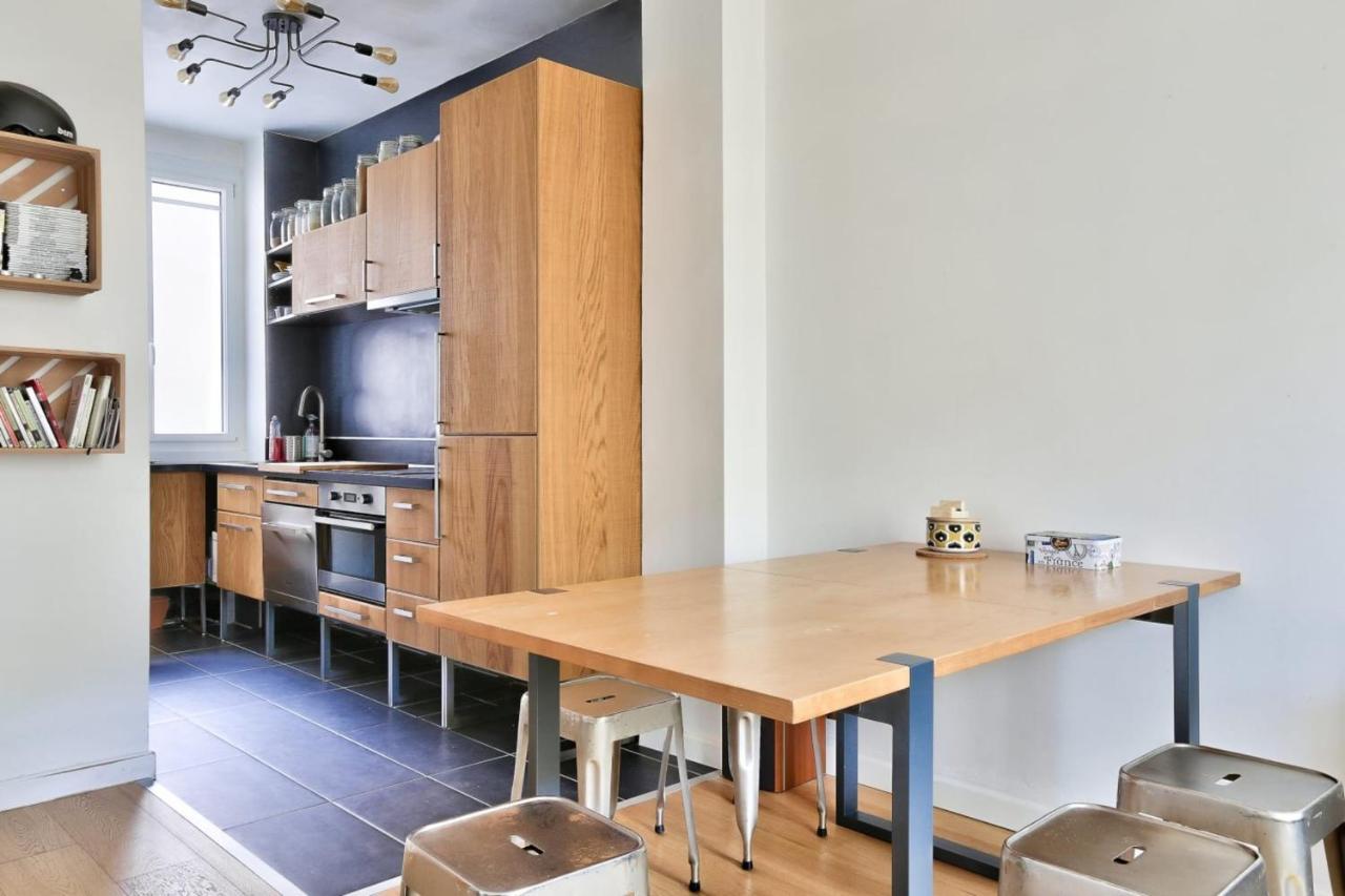 Comfortable For 4 In La Villette Apartment Paris