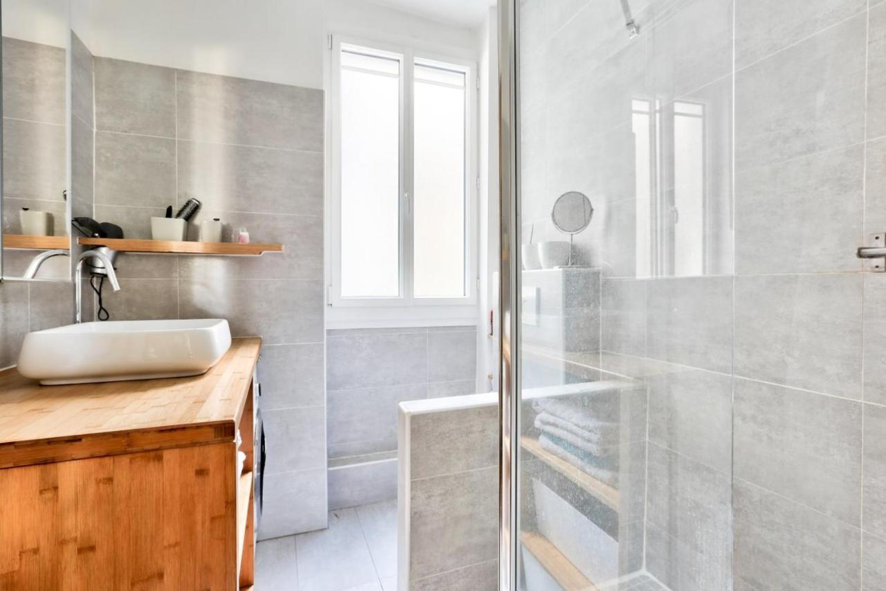 Comfortable For 4 In La Villette Paris