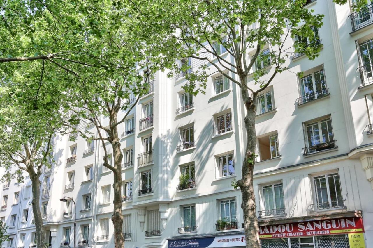 Comfortable For 4 In La Villette Apartment